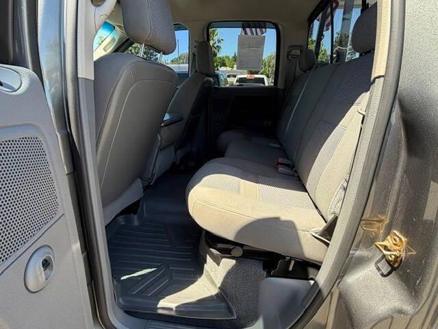 2006 Dodge Ram 2500 SLT/Sport