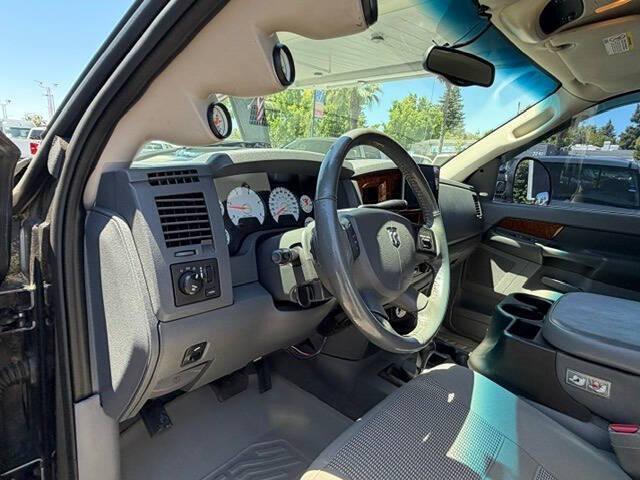 2006 Dodge Ram 2500 SLT/Sport