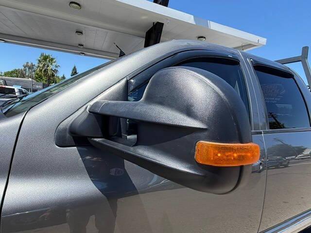 2006 Dodge Ram 2500 SLT/Sport