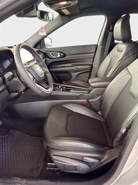 2025 Jeep Compass Trailhawk - Photo 7