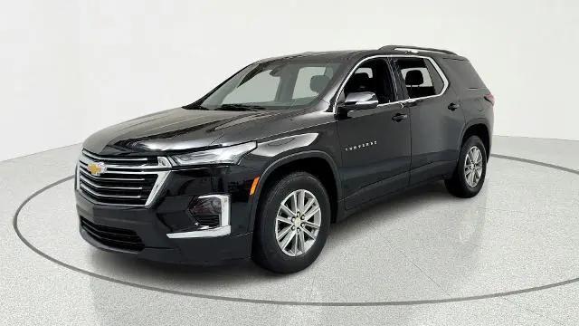 2023 Chevrolet Traverse FWD LT Cloth for sale in Dearborn, MI