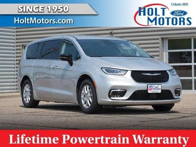 2024 Chrysler Pacifica Touring L for sale in Cokato, MN