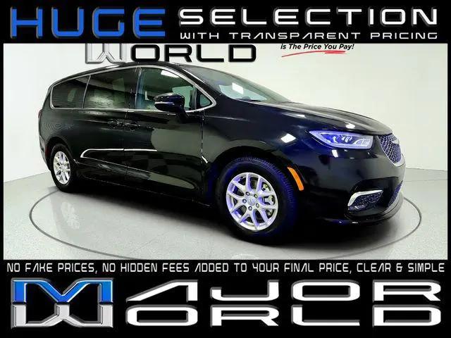2026 Chrysler Pacifica Select for sale in Long Island City, NY