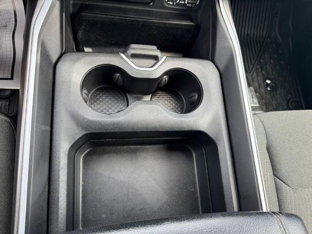 2021 Ram 1500 Big Horn Crew Cab 4x4 5'7" Box
