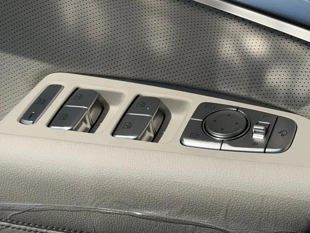 2026 Genesis G70 3.3T AWD Sport Prestige
