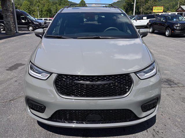 2023 Chrysler Pacifica Touring L AWD
