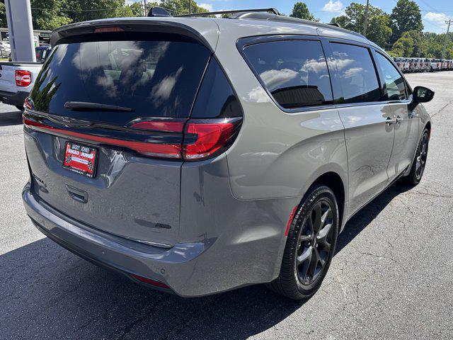 2023 Chrysler Pacifica Touring L AWD
