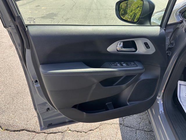 2023 Chrysler Pacifica Touring L AWD
