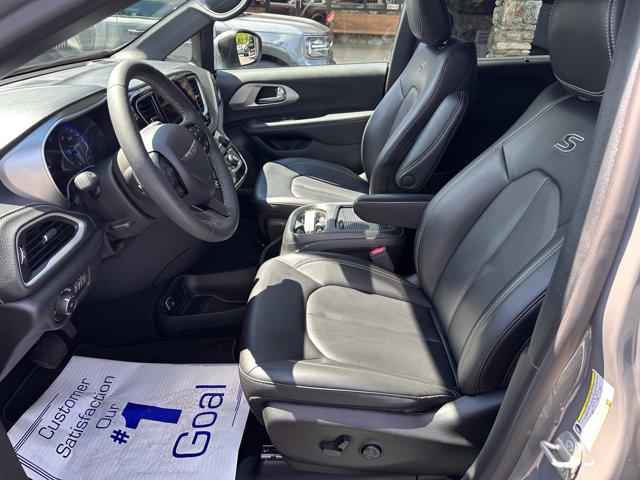 2023 Chrysler Pacifica Touring L AWD
