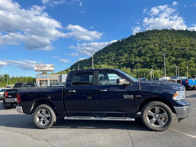 2018 Ram 1500 Big Horn Crew Cab 4x4 57 Box