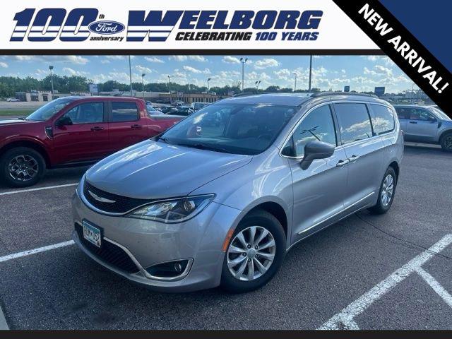 2017 Chrysler Pacifica Touring-L for sale in Redwood Falls, MN