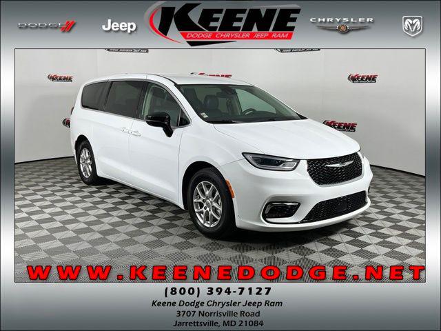 2024 Chrysler Pacifica Touring L 2024 Chrysler Pacifica Touring L