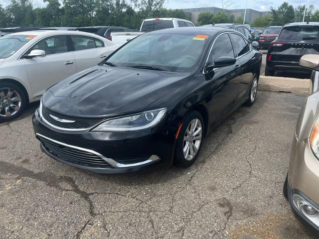 2016 Chrysler 200 Limited for sale in Sterling Heights, MI