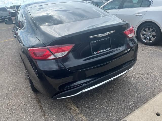 2016 Chrysler 200 Limited