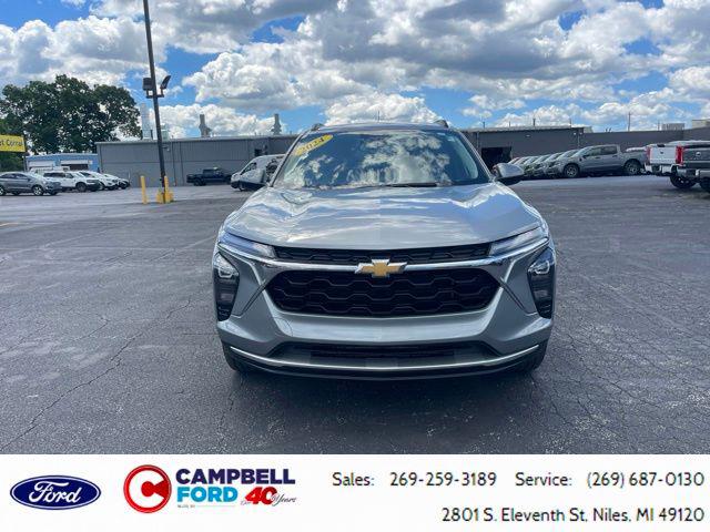 2024 Chevrolet Trax FWD LT