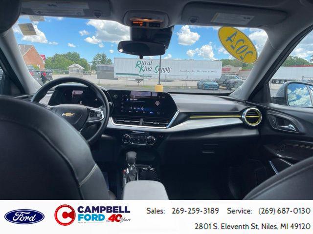 2024 Chevrolet Trax FWD LT