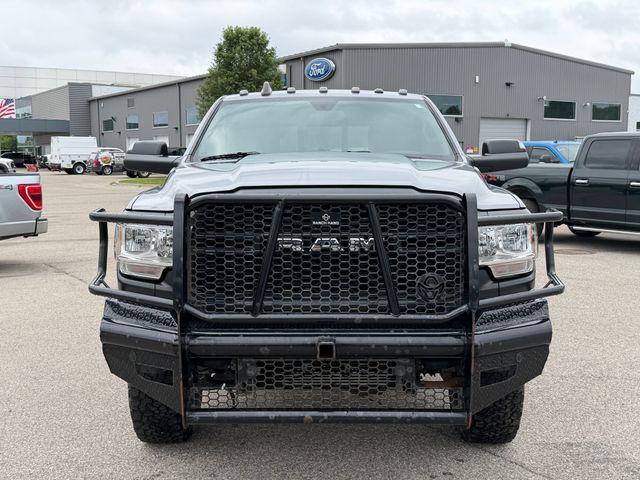 2022 Ram 3500 Tradesman Crew Cab 4x4 8 Box