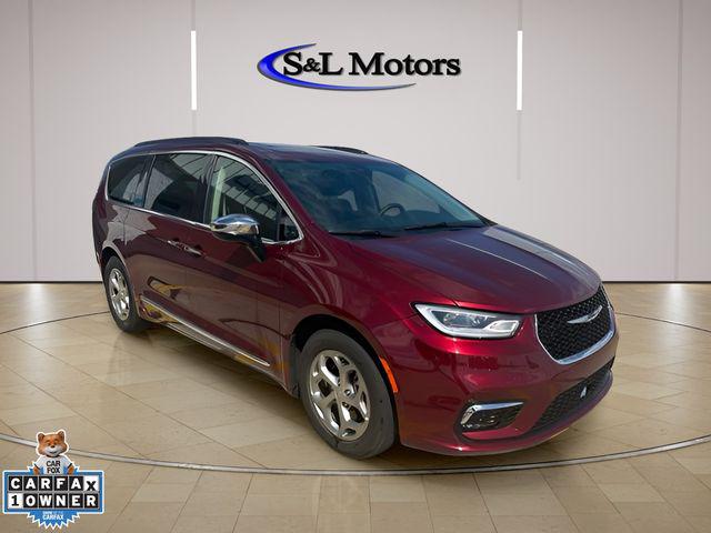 2023 Chrysler Pacifica Limited for sale in Pulaski, WI