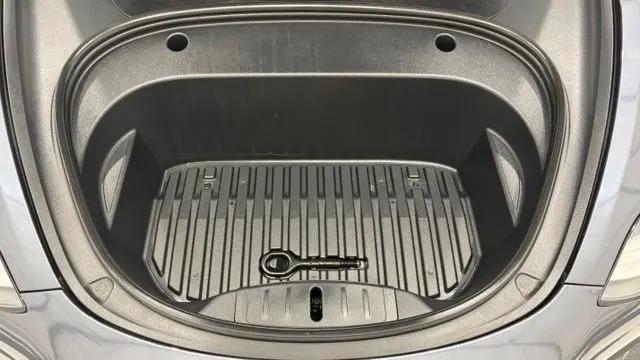 2020 Tesla Model 3 Standard Range Plus Rear-Wheel Drive