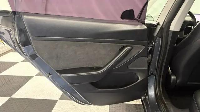 2020 Tesla Model 3 Standard Range Plus Rear-Wheel Drive
