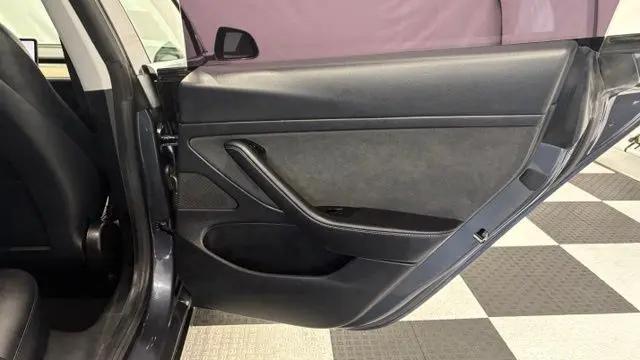 2020 Tesla Model 3 Standard Range Plus Rear-Wheel Drive