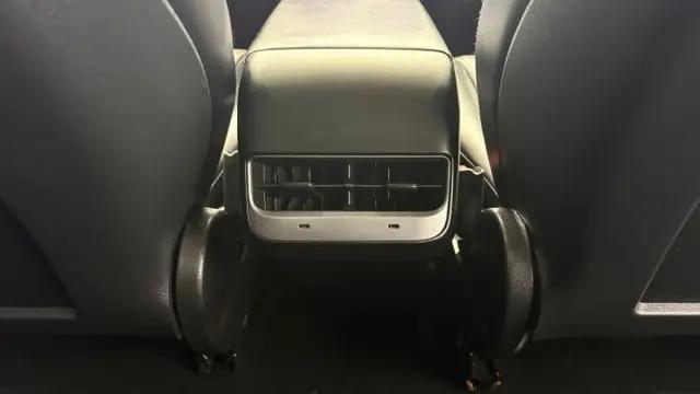 2020 Tesla Model 3 Standard Range Plus Rear-Wheel Drive