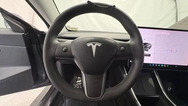 2020 Tesla Model 3 Standard Range Plus Rear-Wheel Drive