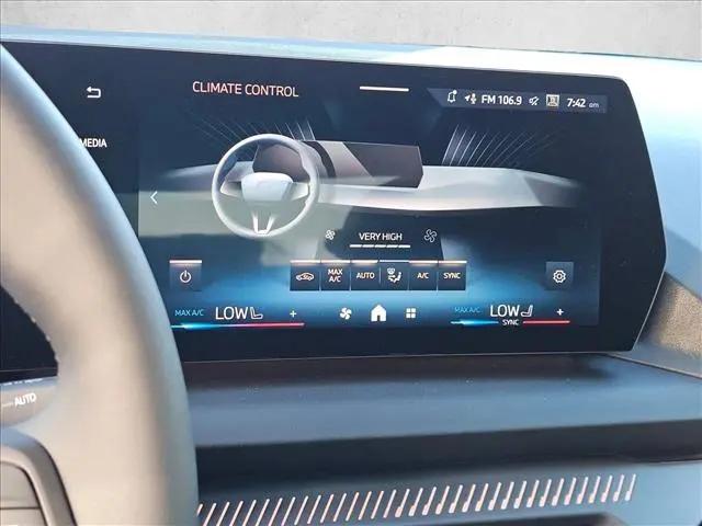 2026 BMW Coupe 228i