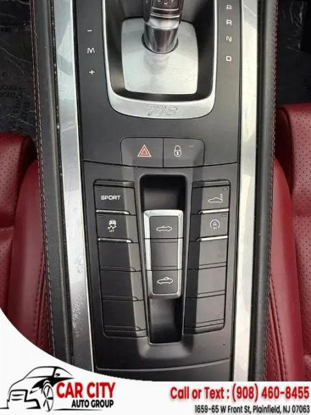 2017 Porsche 718 Boxster Base