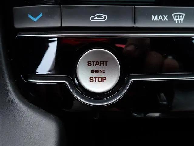 2020 Jaguar F-PACE SVR P550 AWD Automatic