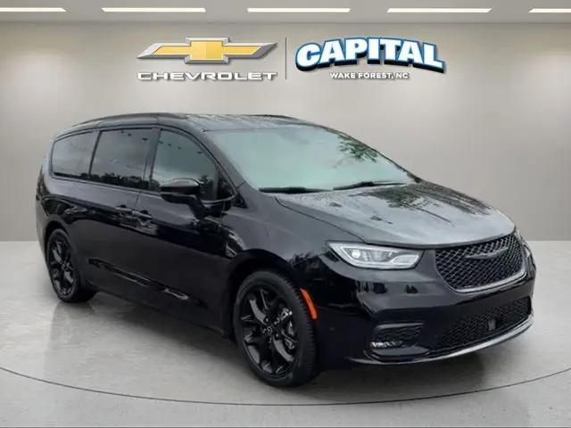 2026 Chrysler Pacifica Limited
