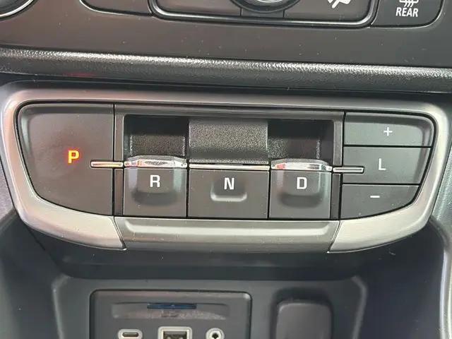2023 GMC Terrain AWD AT4