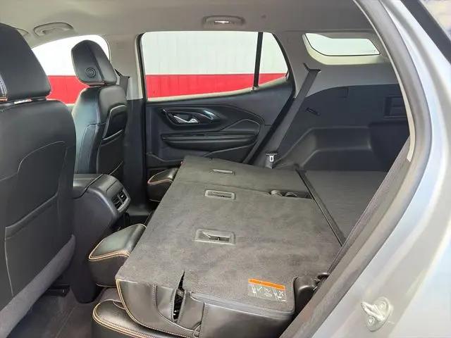 2023 GMC Terrain AWD AT4