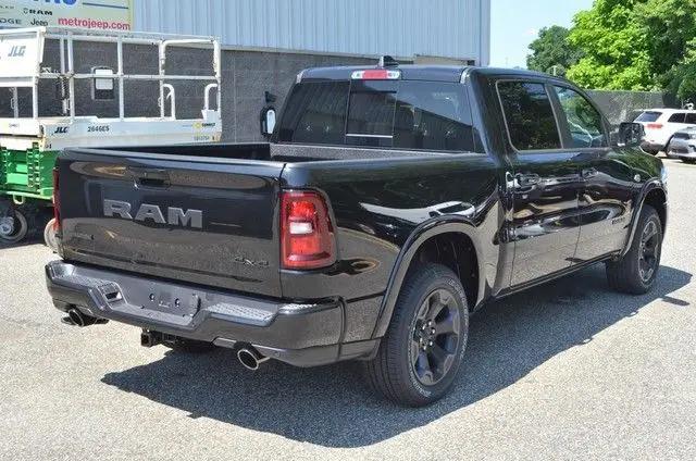 2026 Ram 1500 Big Horn Crew Cab 4x4 5'7" Box