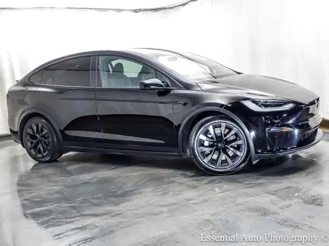 2023 Tesla Model X Standard Range
