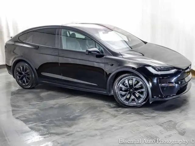 2023 Tesla Model X Standard Range