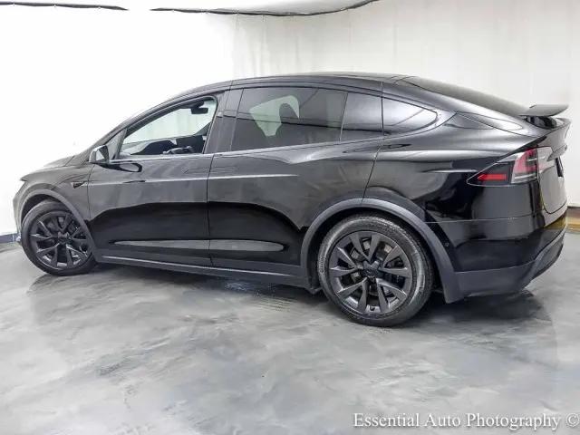 2023 Tesla Model X Standard Range