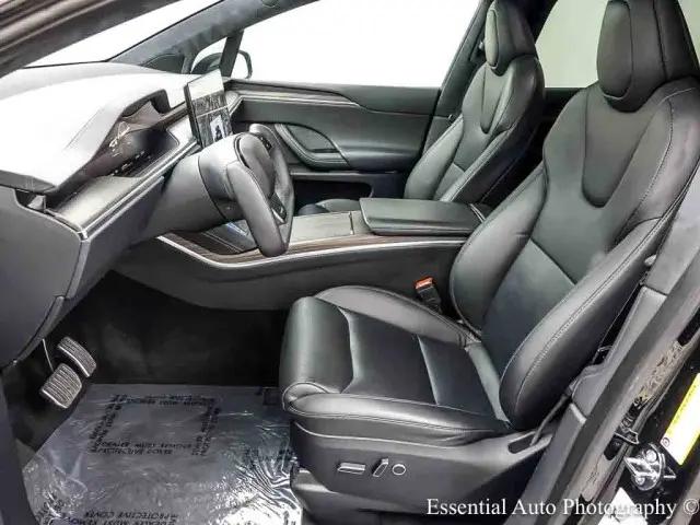 2023 Tesla Model X Standard Range