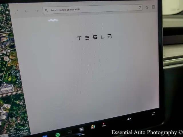 2023 Tesla Model X Standard Range