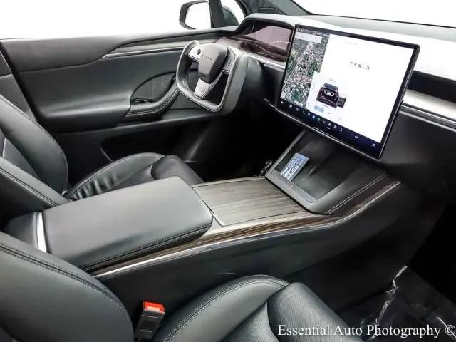 2023 Tesla Model X Standard Range