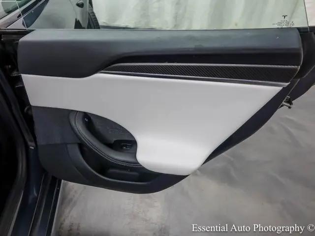 2023 Tesla Model S Plaid Tri Motor All-Wheel Drive