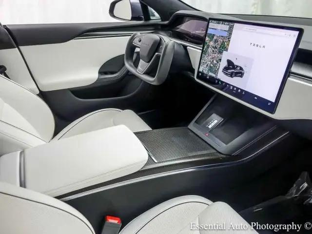 2023 Tesla Model S Plaid Tri Motor All-Wheel Drive