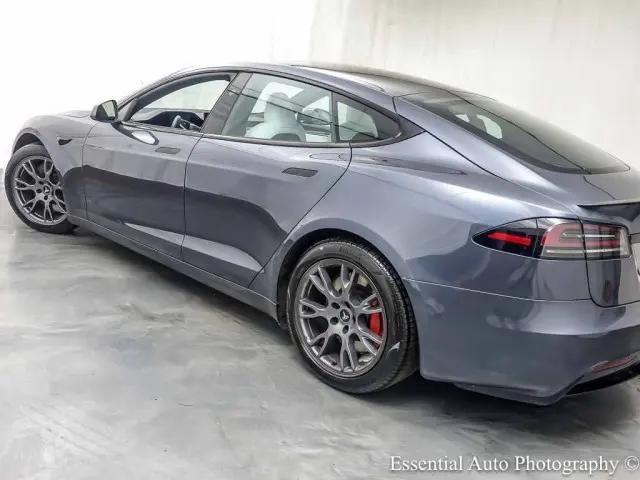 2023 Tesla Model S Plaid Tri Motor All-Wheel Drive