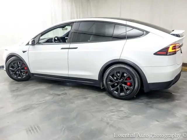 2023 Tesla Model X Plaid Tri Motor All-Wheel Drive