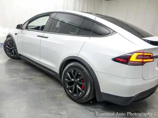 2023 Tesla Model X Plaid Tri Motor All-Wheel Drive