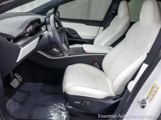 2023 Tesla Model X Plaid Tri Motor All-Wheel Drive