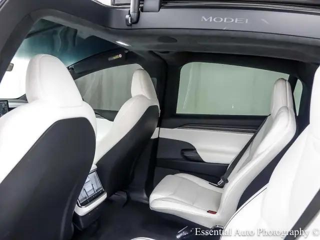 2023 Tesla Model X Plaid Tri Motor All-Wheel Drive