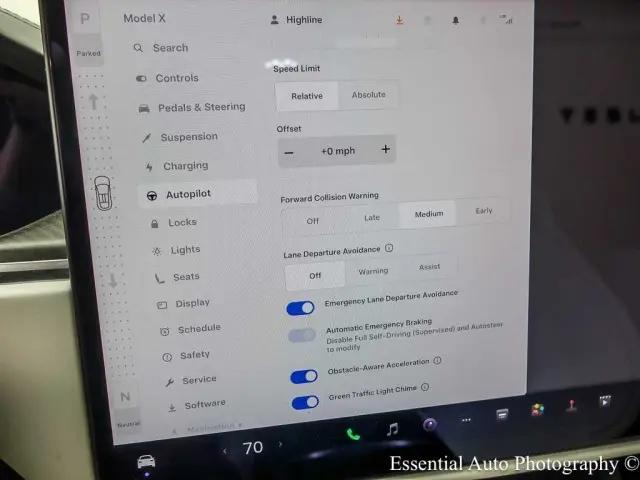2023 Tesla Model X Plaid Tri Motor All-Wheel Drive