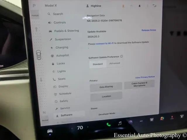 2023 Tesla Model X Plaid Tri Motor All-Wheel Drive