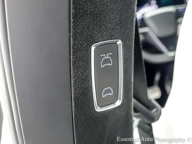 2023 Tesla Model X Plaid Tri Motor All-Wheel Drive
